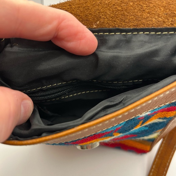 2448-HMT Equador Colorful Woven Wool & Brown Leather Crossbody Bag Preowned - Picture 8 of 8